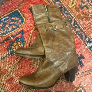 Beautiful Frye Boots Size 9.5